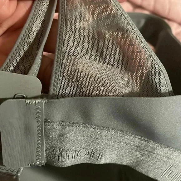 Lululemon athletica | intimates |y sleepwalk |padded sports bra - Picture 8 of 8